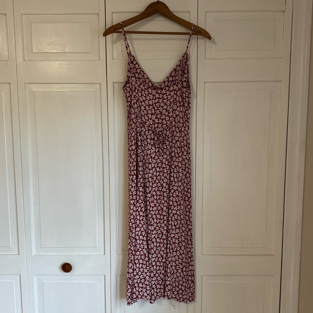 Reformation Gemstone Dress in Grenadine - red with white flowers (size 6)